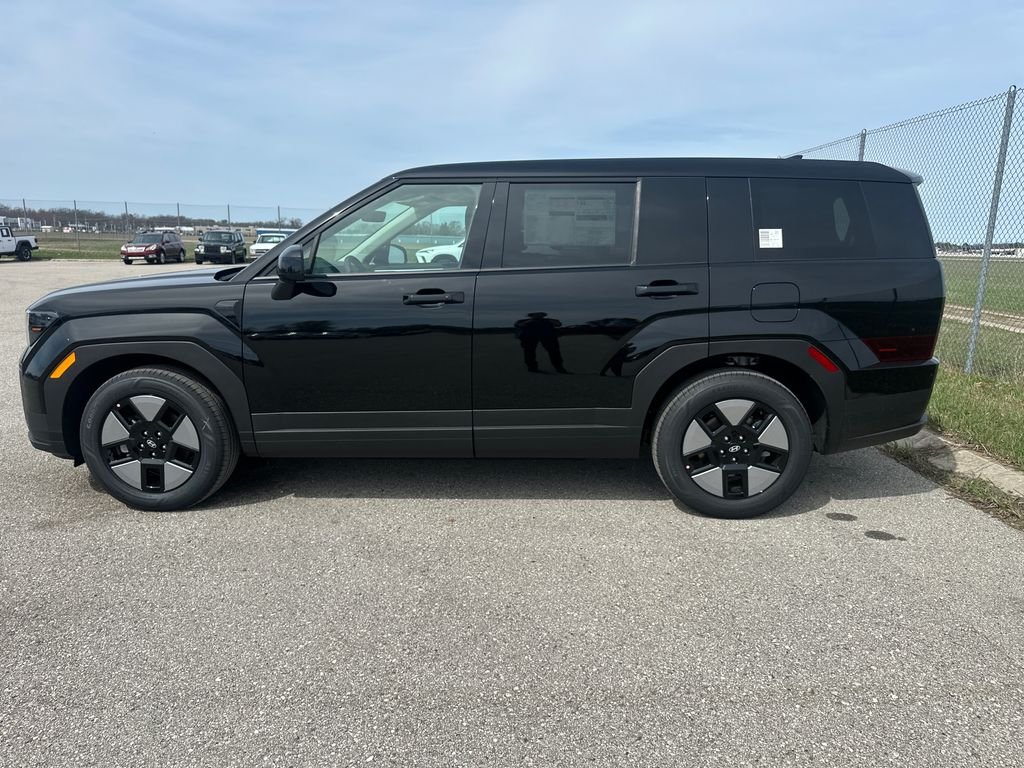 New 2026 Black Hyundai SE image 2