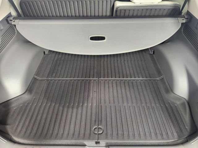2024 Hyundai IONIQ 5 Limited - Photo 19
