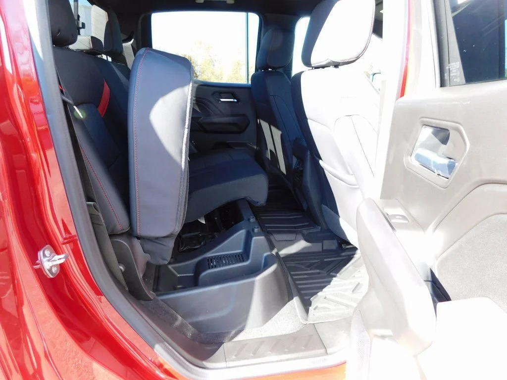 2026 Chevrolet Colorado Z71 - Photo 25