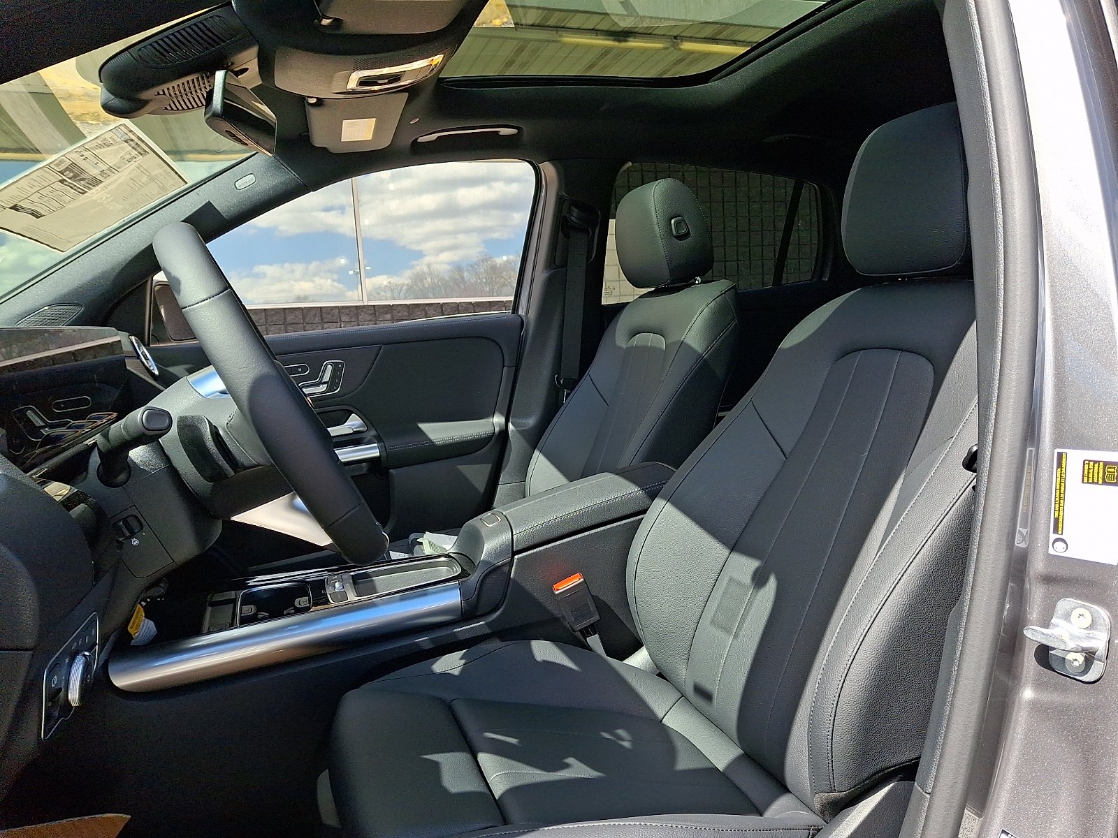 New 2026 Mountain Grey Metallic Mercedes-Benz GLA 250 image 11
