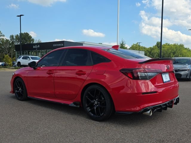 Certified Used 2025 Rallye Red Honda 4D SPORT image 5