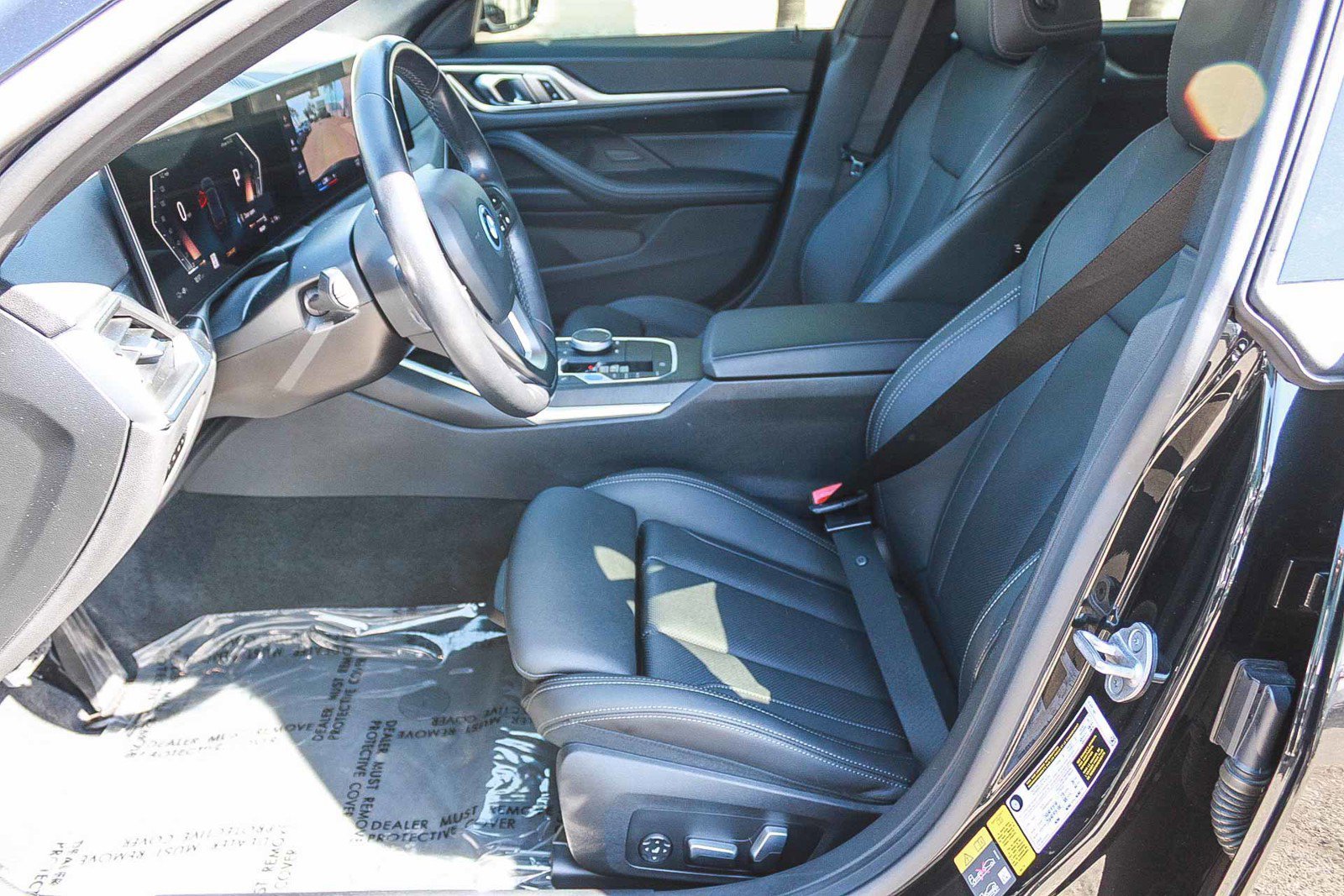 Used 2023 Black Sapphire Metallic BMW eDrive40 image 18
