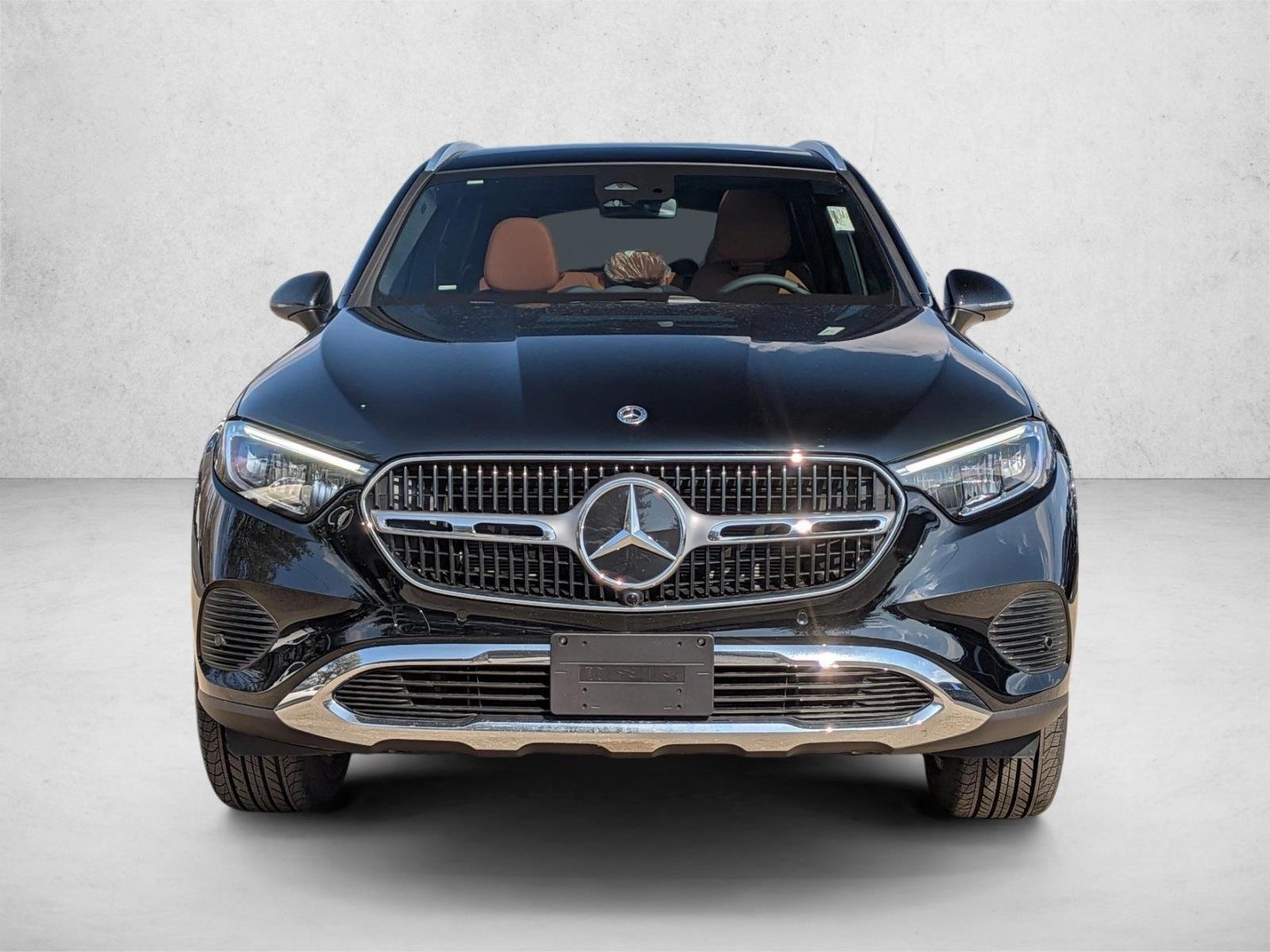 New 2026 Black Mercedes-Benz GLC300 image 6
