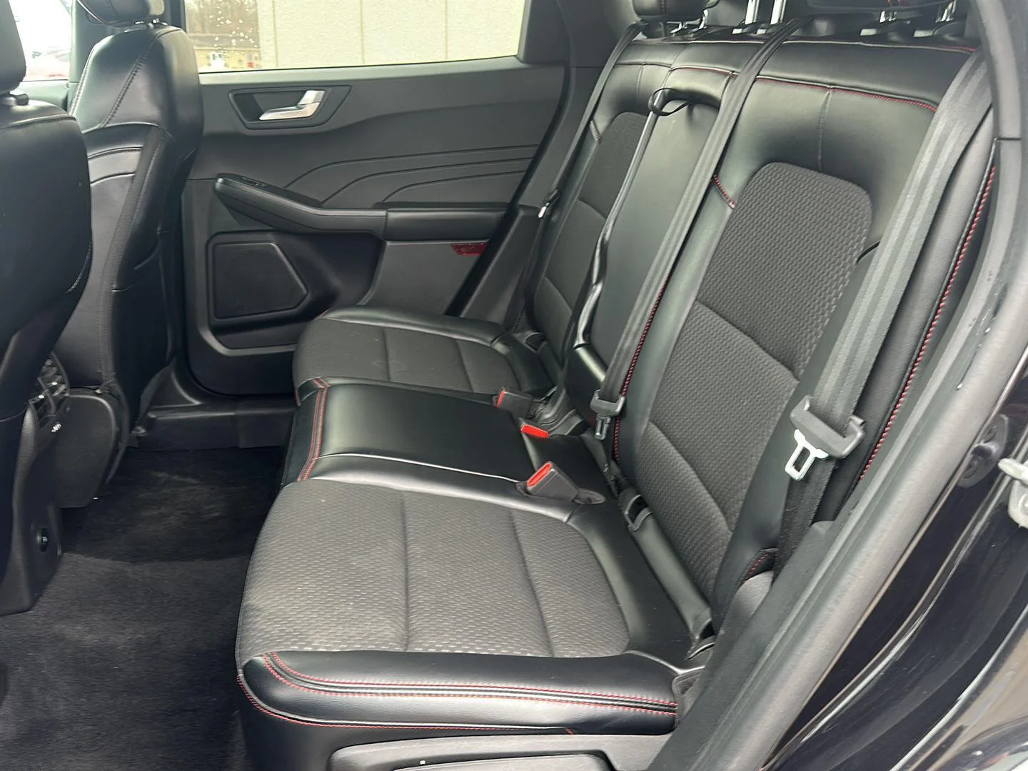 Used 2023 Agate Black Ford ST-Line image 11