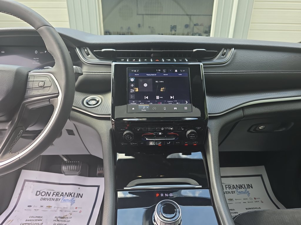Used 2024 White Jeep Altitude X image 20