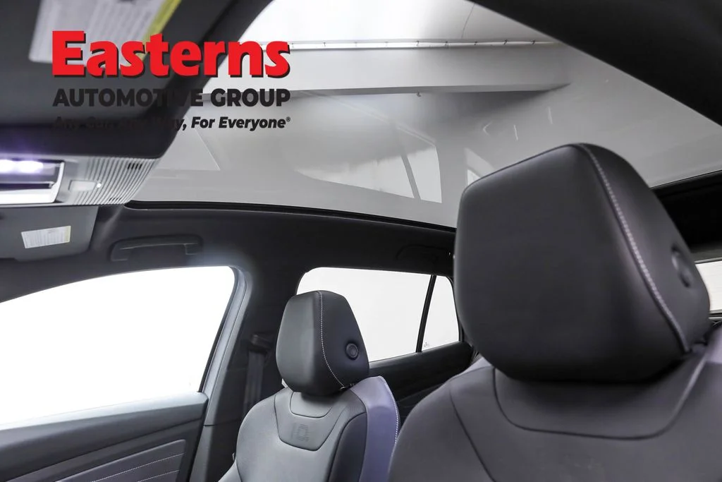 Used 2024 Silver Volkswagen S image 30