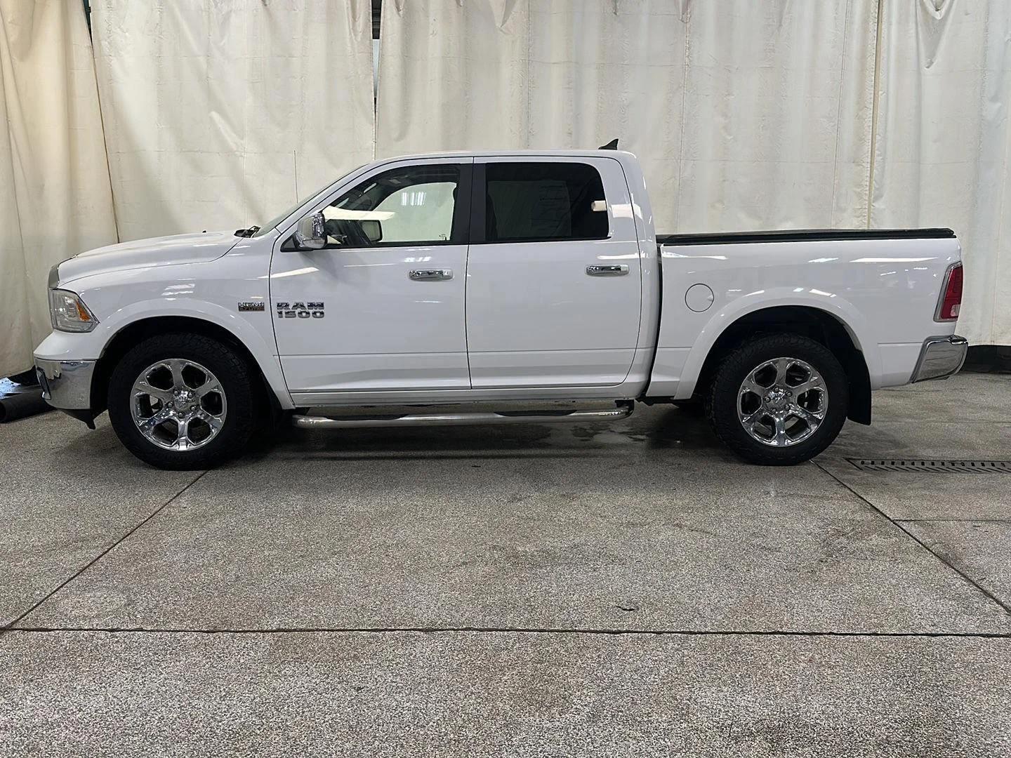 Used 2017 RAM Ram 1500 Pickup Laramie with VIN 1C6RR7NT3HS654748 for sale in Waconia, Minnesota