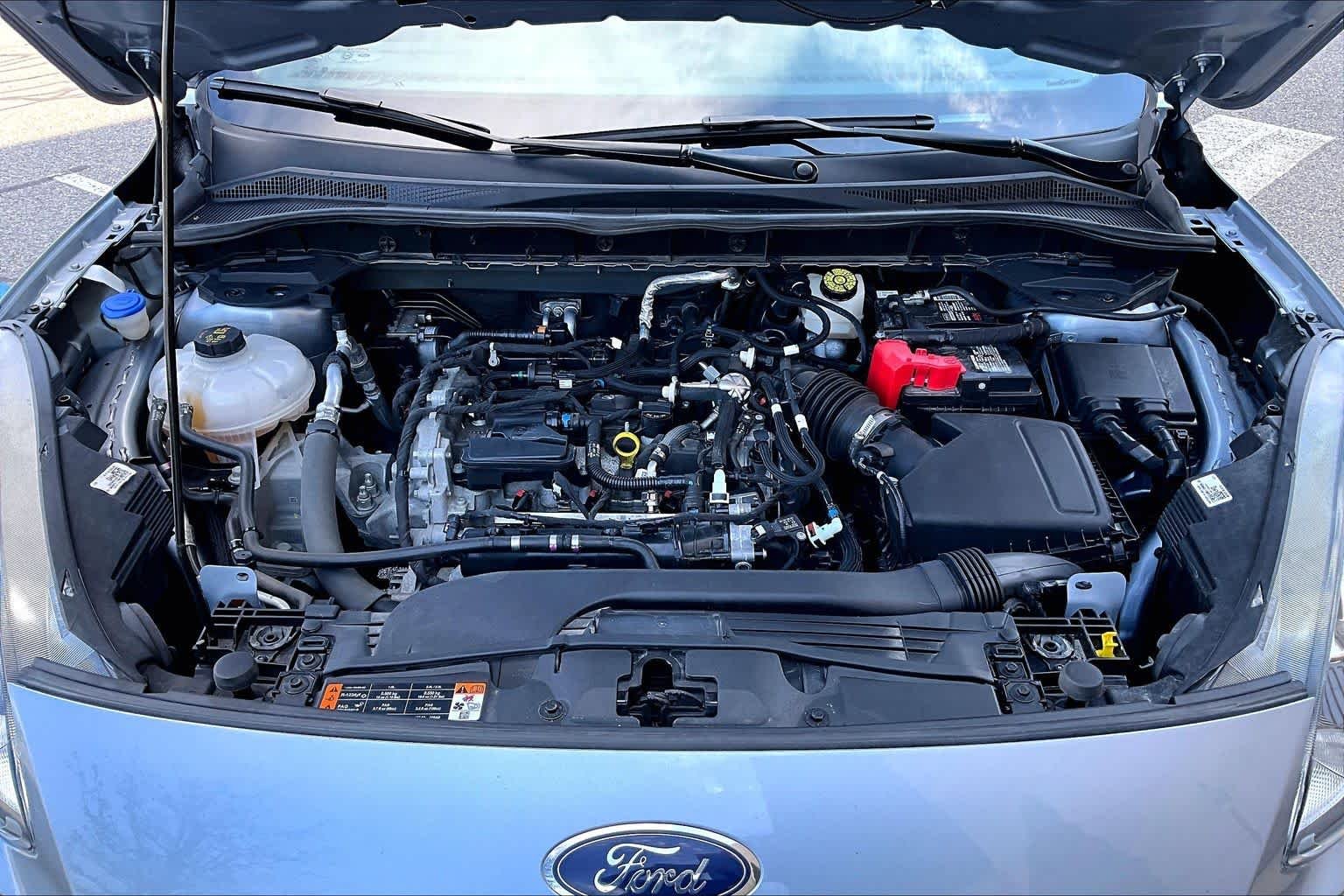 Used 2022 Iced Blue Silver Ford SE image 30