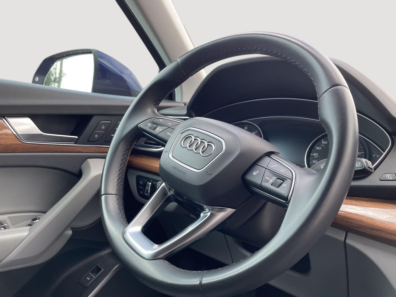Used 2022 Navarra Blue Metallic Audi S line Premium image 17