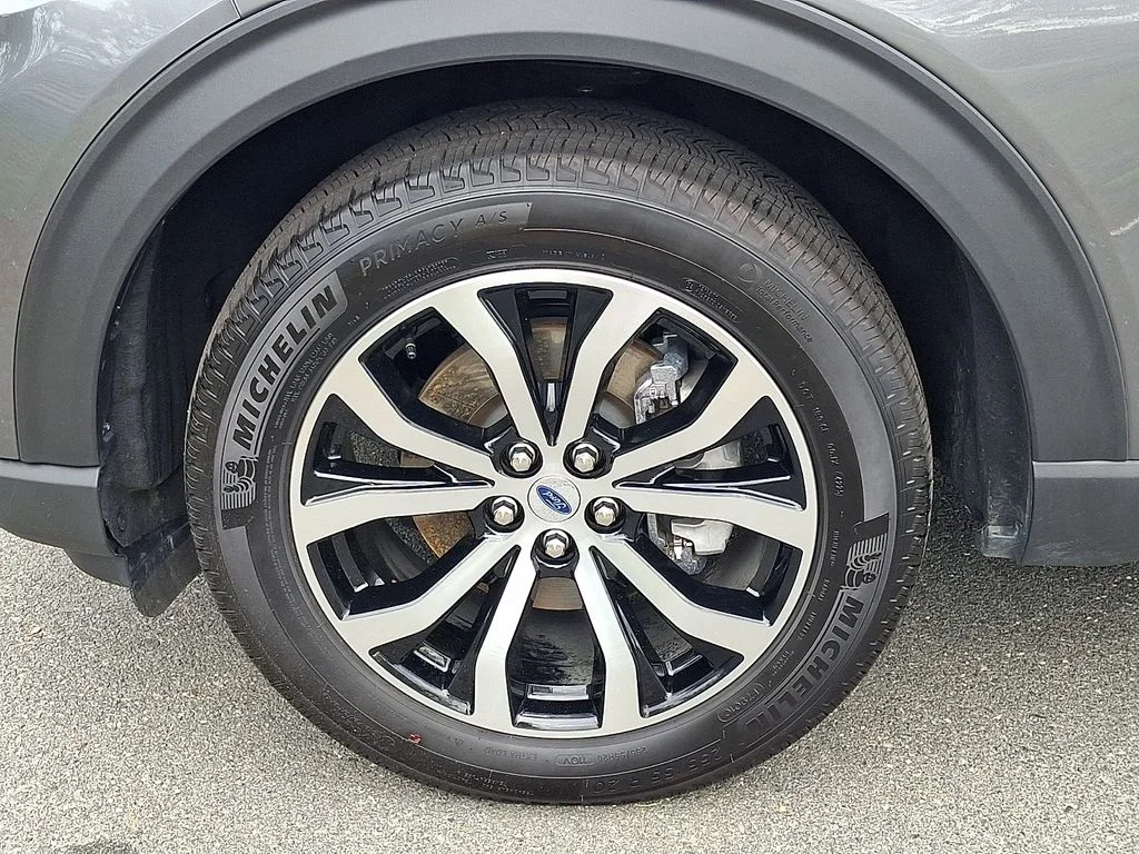 2026 Ford Explorer ST-Line - Photo 8