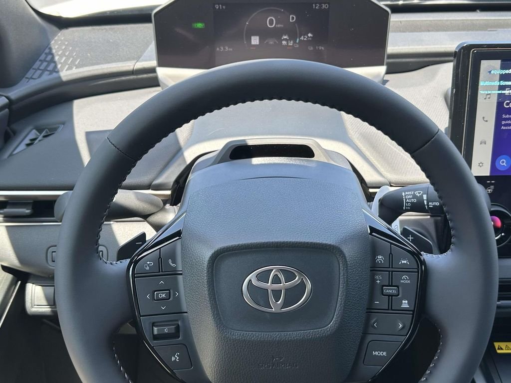 New 2026 Wind Chill Pearl Toyota XLE image 28
