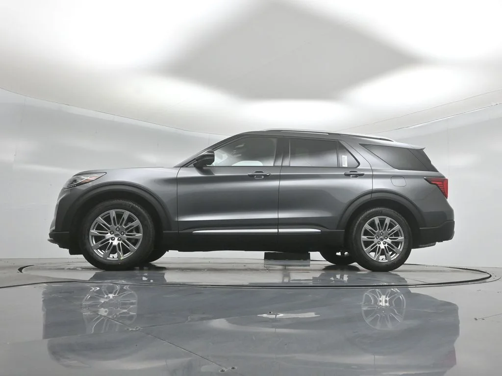 New 2026 Carbonized Gray Metallic Ford Platinum image 7