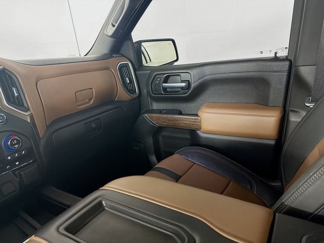 Used 2021 Black Chevrolet High Country image 24
