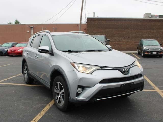 Used 2017 Silver Sky Toyota XLE image 4