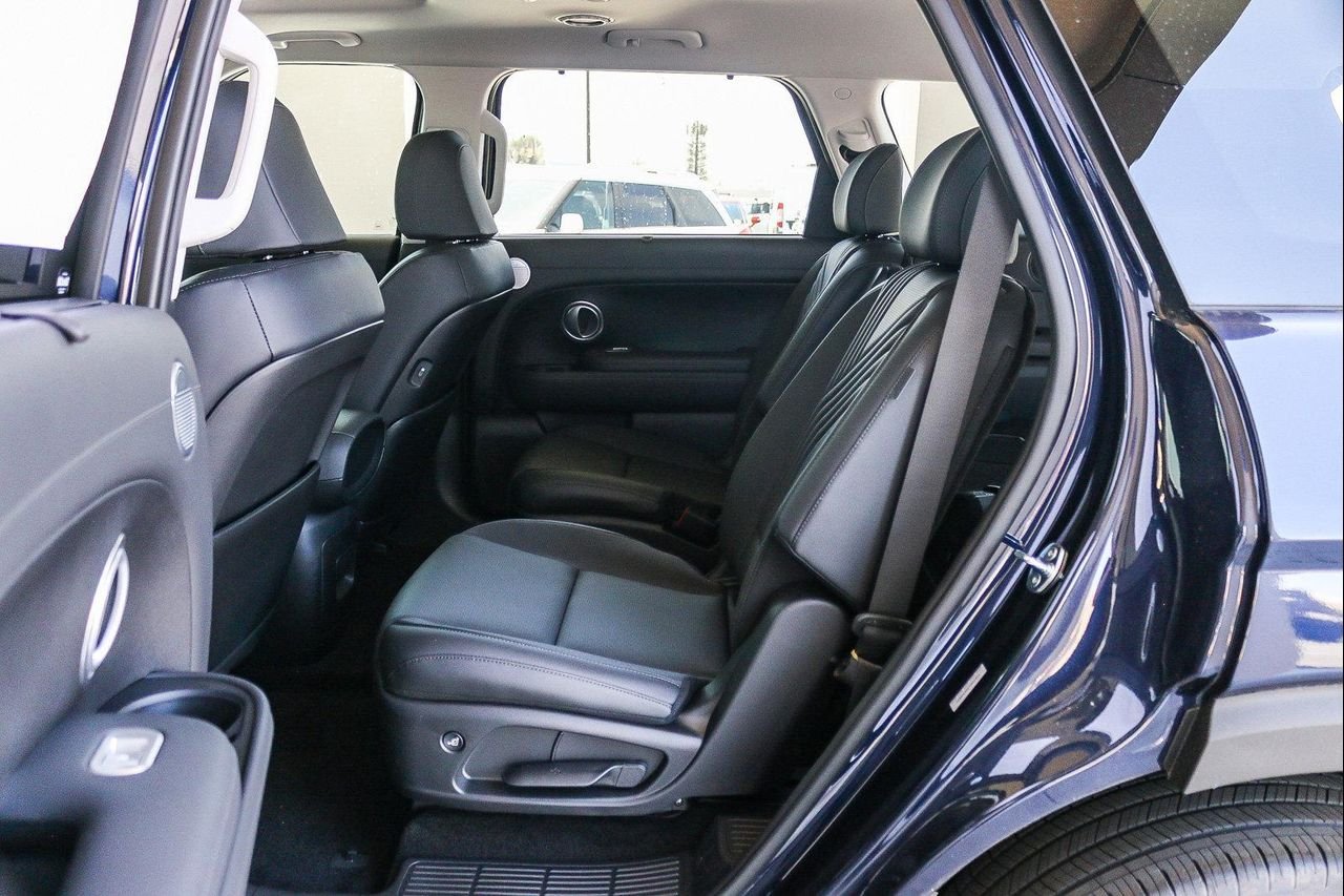 New 2026 Blue Hyundai SEL Premium image 20