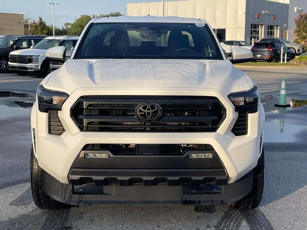 2024 Toyota Tacoma SR5 - Photo 23