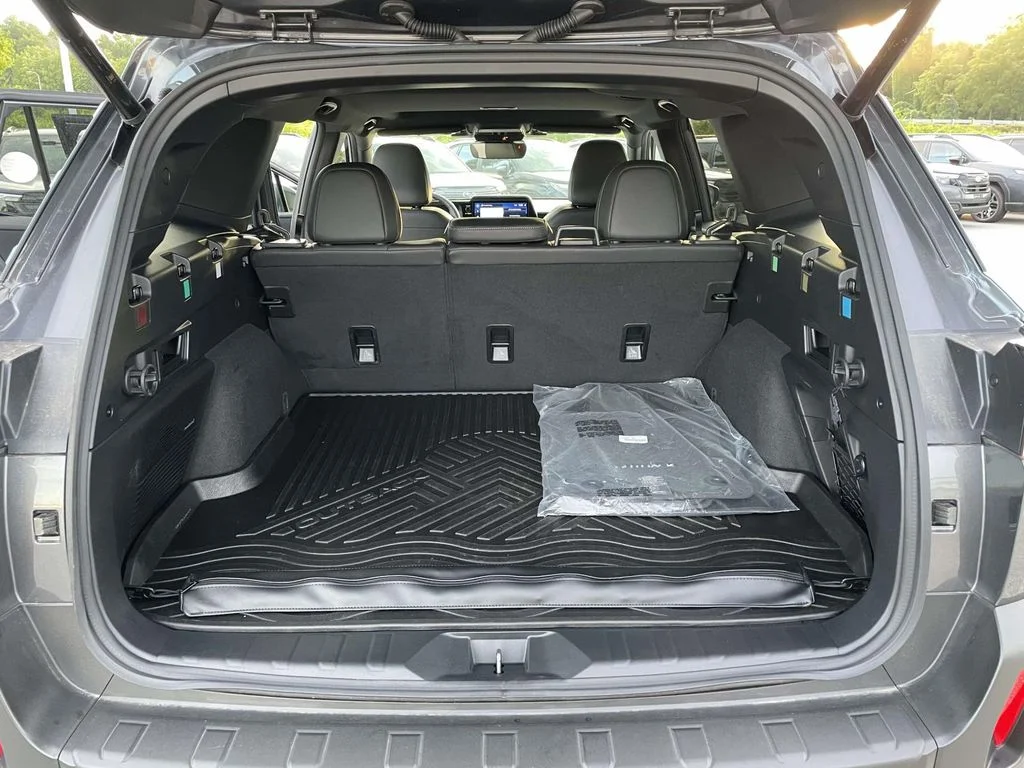 2026 Subaru Outback Limited - Photo 31