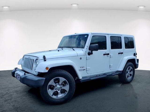 Used 2018 White Jeep Unlimited Sahara image 2