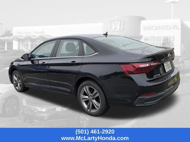 Used 2024 Black Volkswagen 1.5T SE image 3