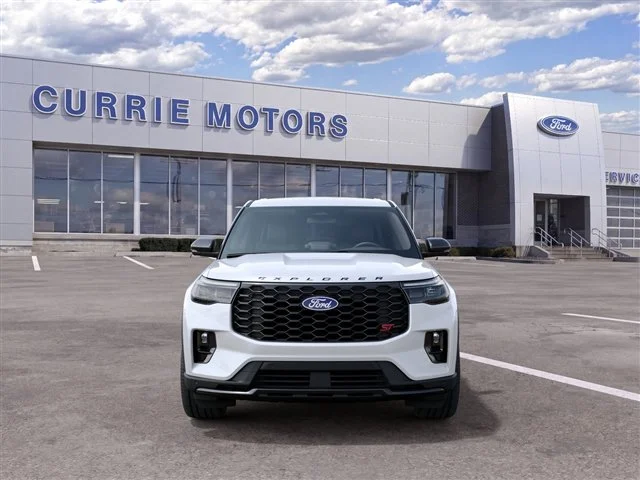 New 2027 Star White Metallic Tri-Coat Ford ST image 3
