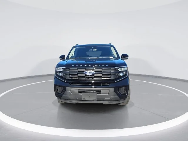 Used 2025 Black Ford Active image 3