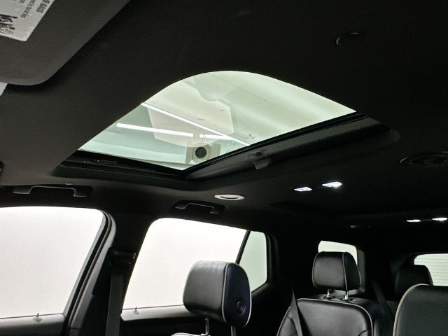 2023 Chevrolet Traverse Premier - Photo 38