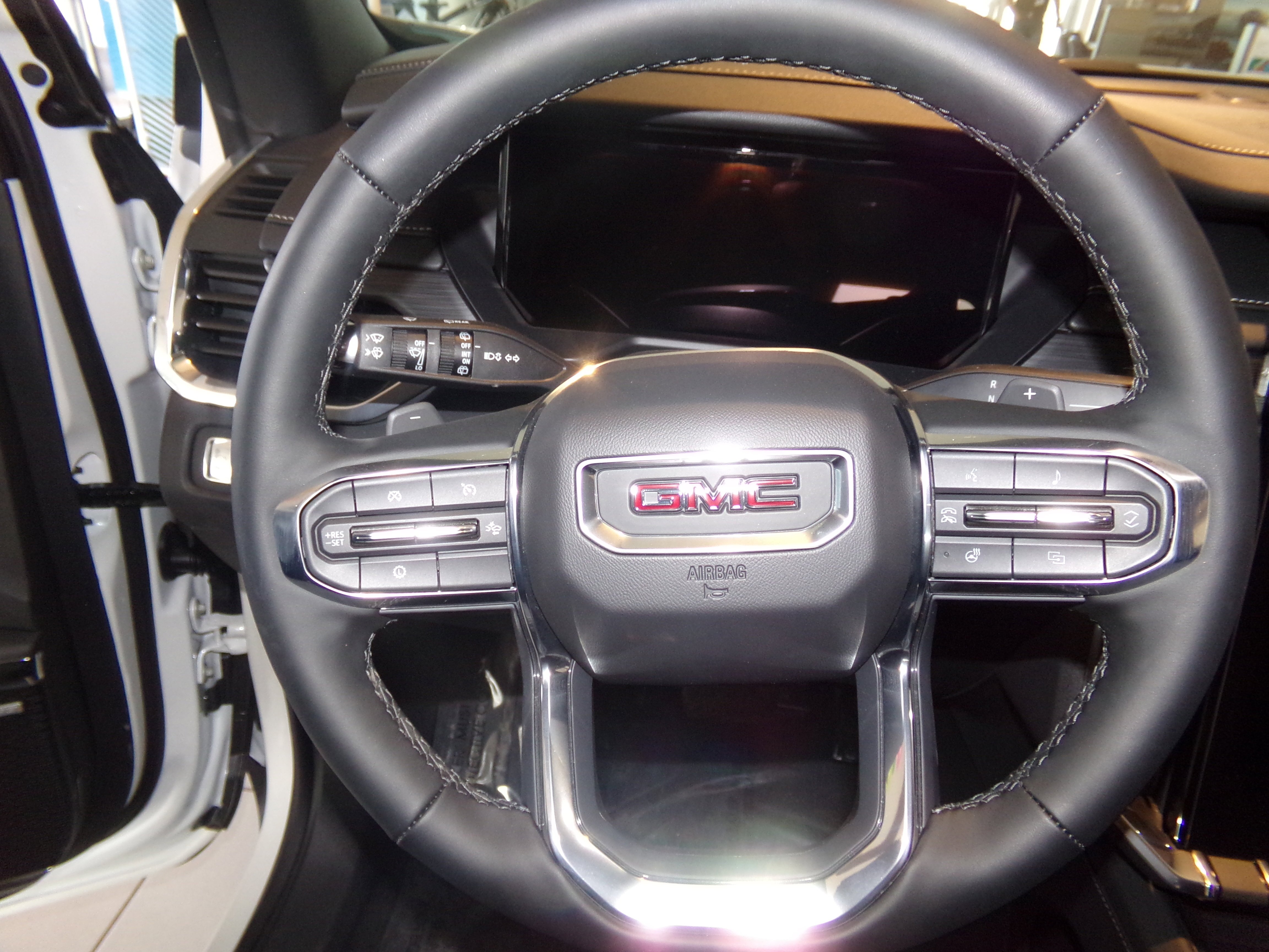 2025 GMC Acadia Elevation - Photo 22
