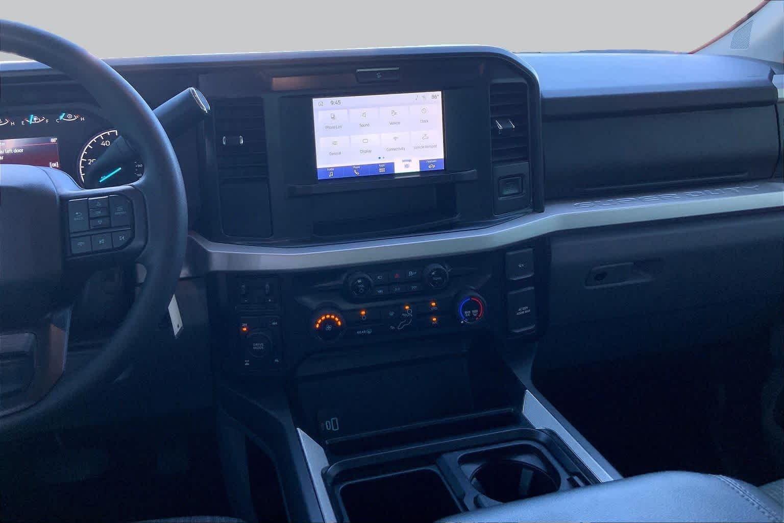 Used 2025 Avalanche Ford XLT image 7