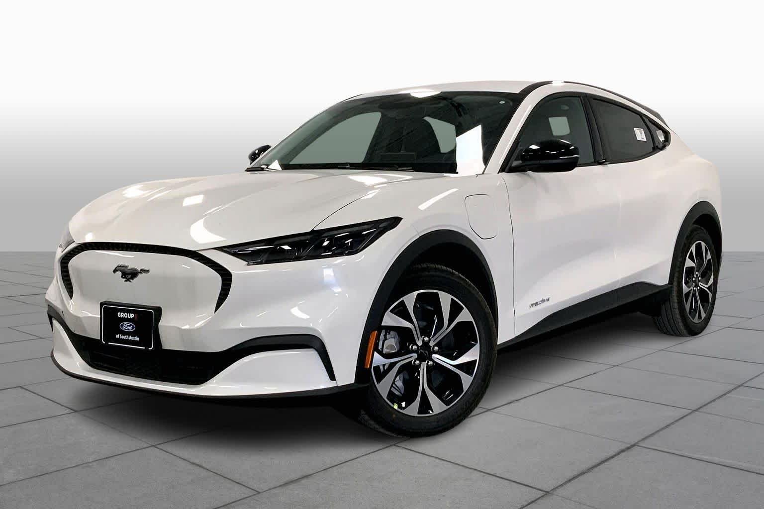 New 2026 Star White Metallic Tri-coat Ford Select image 22