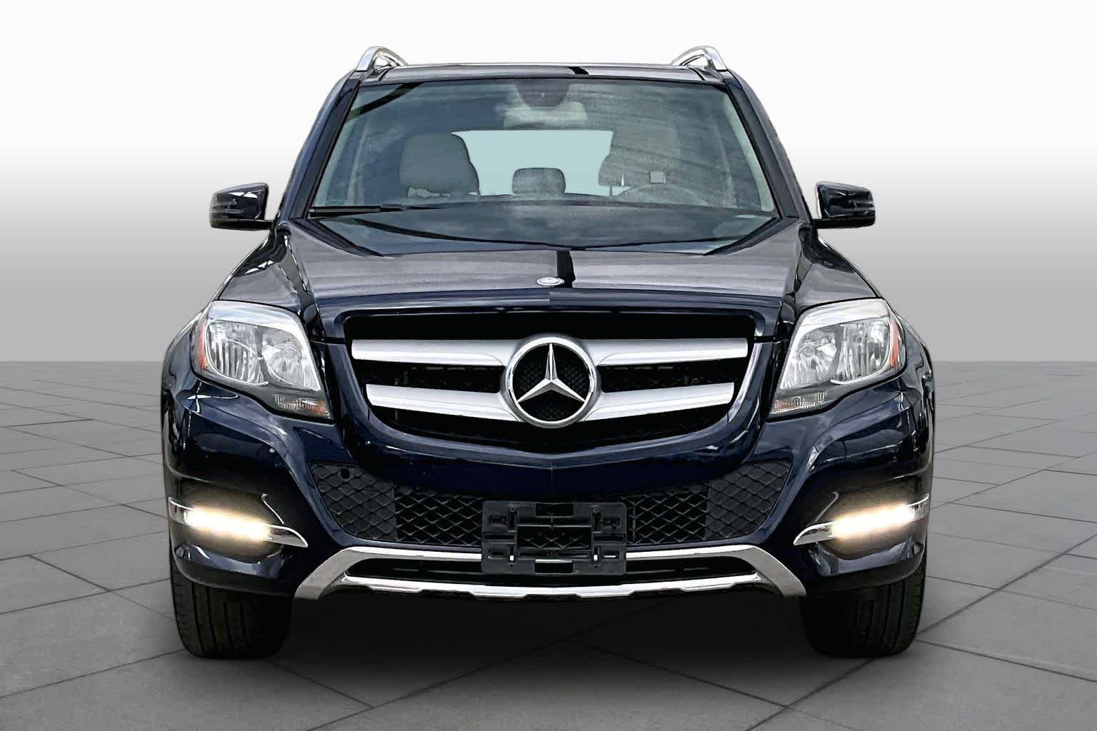 Used 2015 Lunar Blue Metallic Mercedes-Benz GLK 350 image 4
