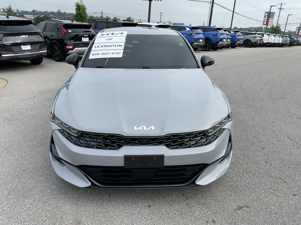 Used 2023 Wolf Gray Kia GT-Line image 3