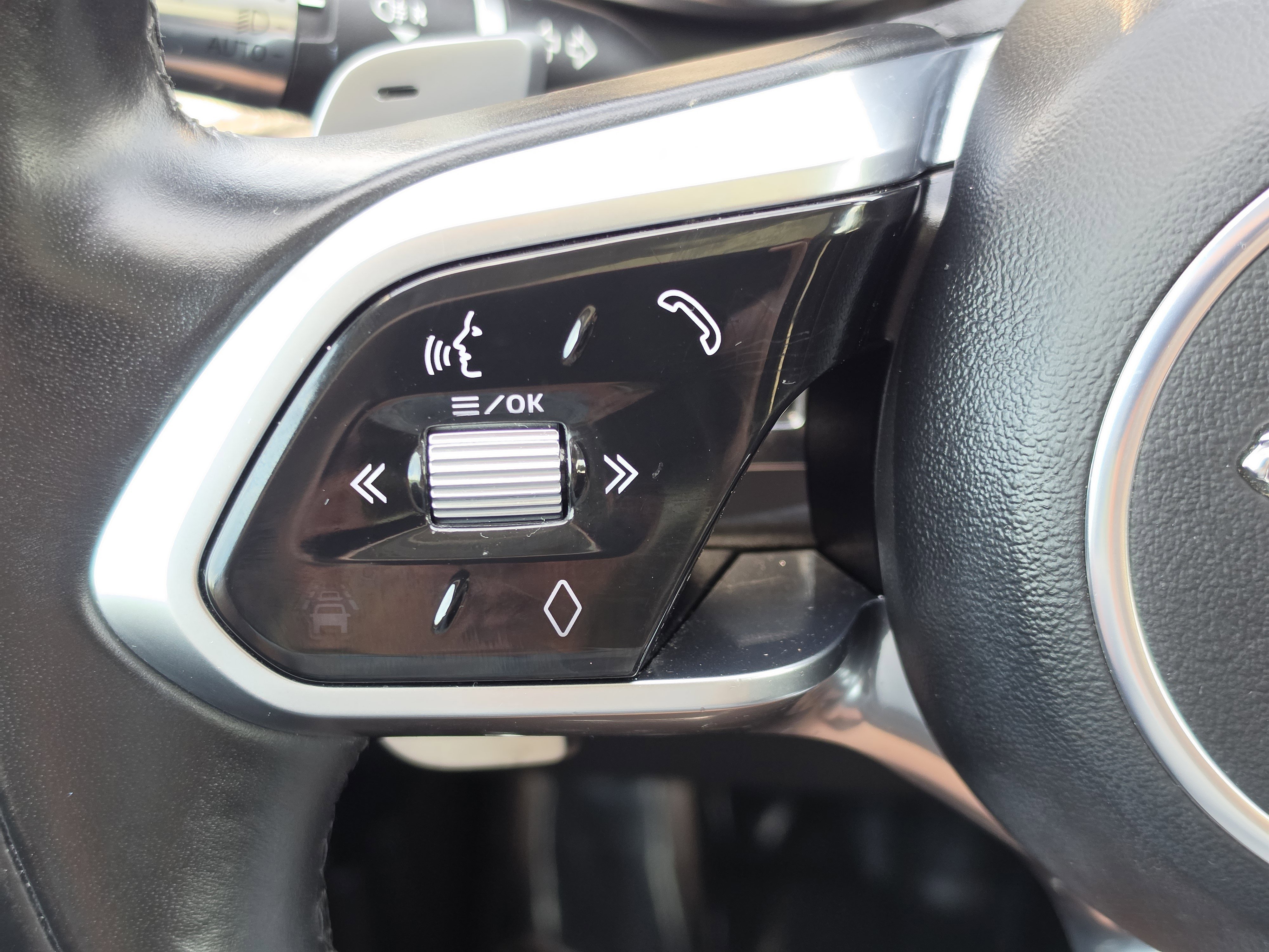 2021 Jaguar F-Pace S - Photo 17