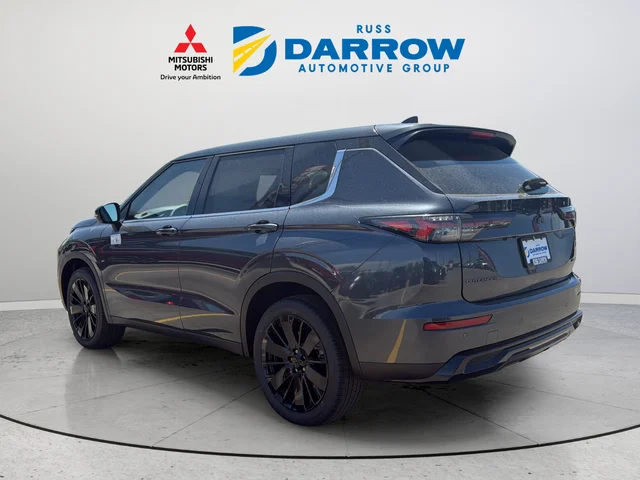 New 2026 Gray Mitsubishi LE image 29