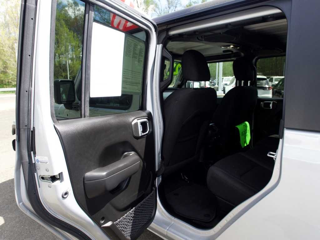 2022 Jeep Gladiator Sport S - Photo 20