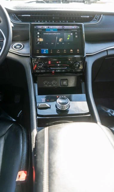 Used 2023 Black Jeep Limited image 17