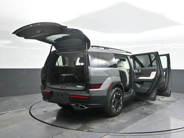 New 2027 Gray Hyundai SEL AWD image 29