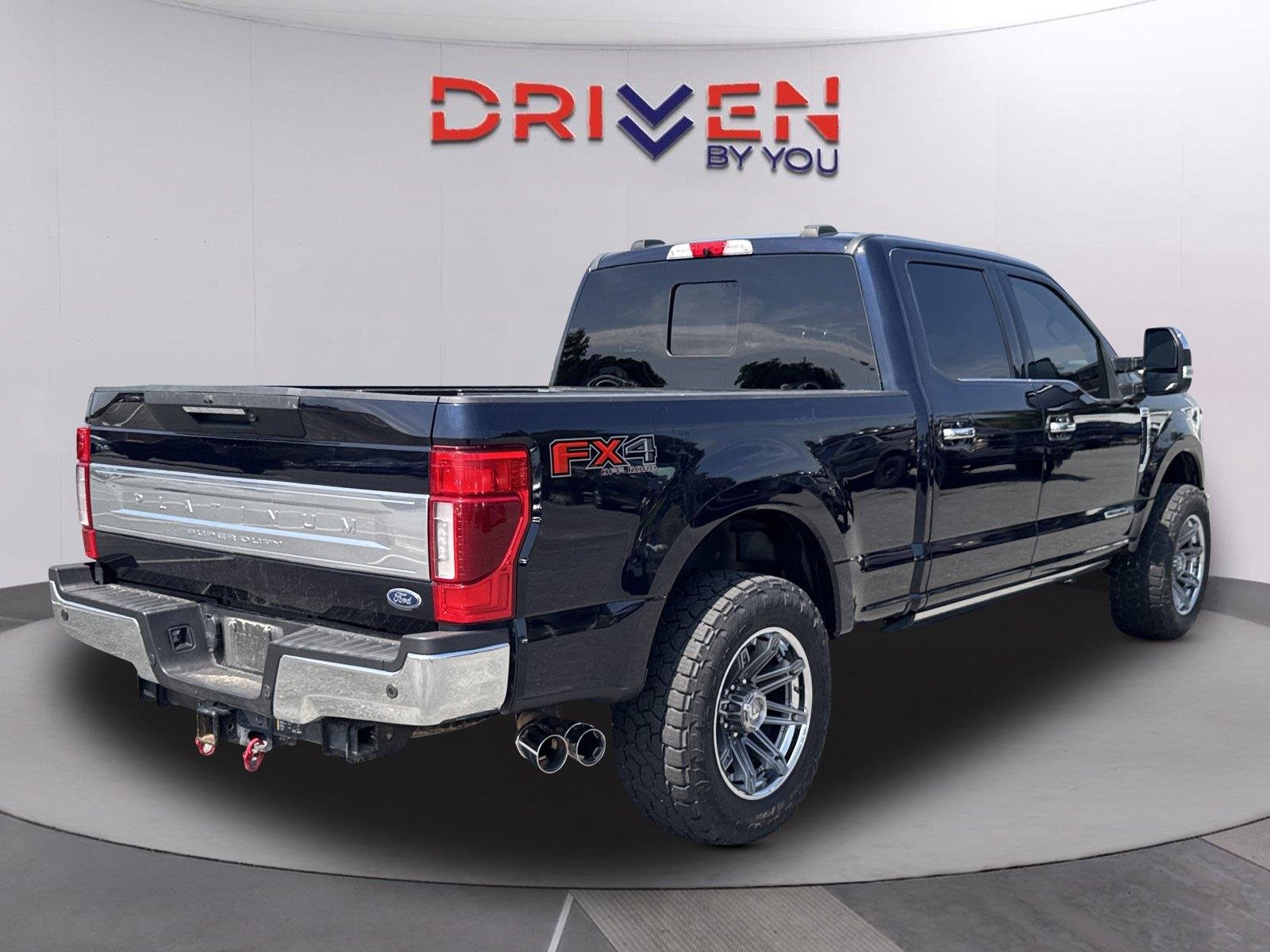 Used 2022 Antimatter Blue Ford Platinum image 4