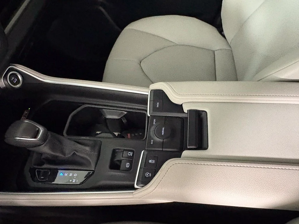 Used 2025 Beige Toyota XLE image 36