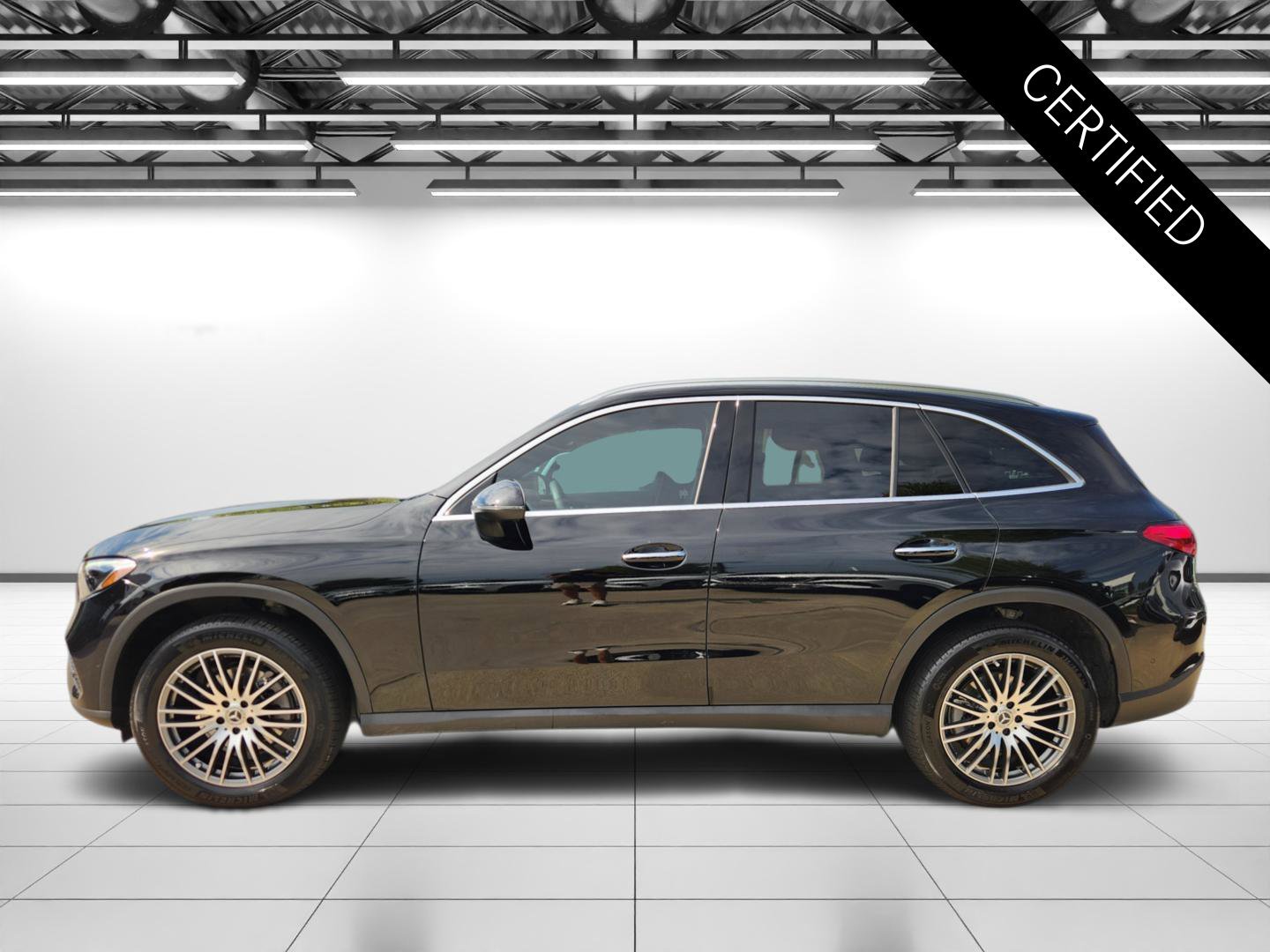Certified Used 2026 Black Mercedes-Benz GLC 300 image 6