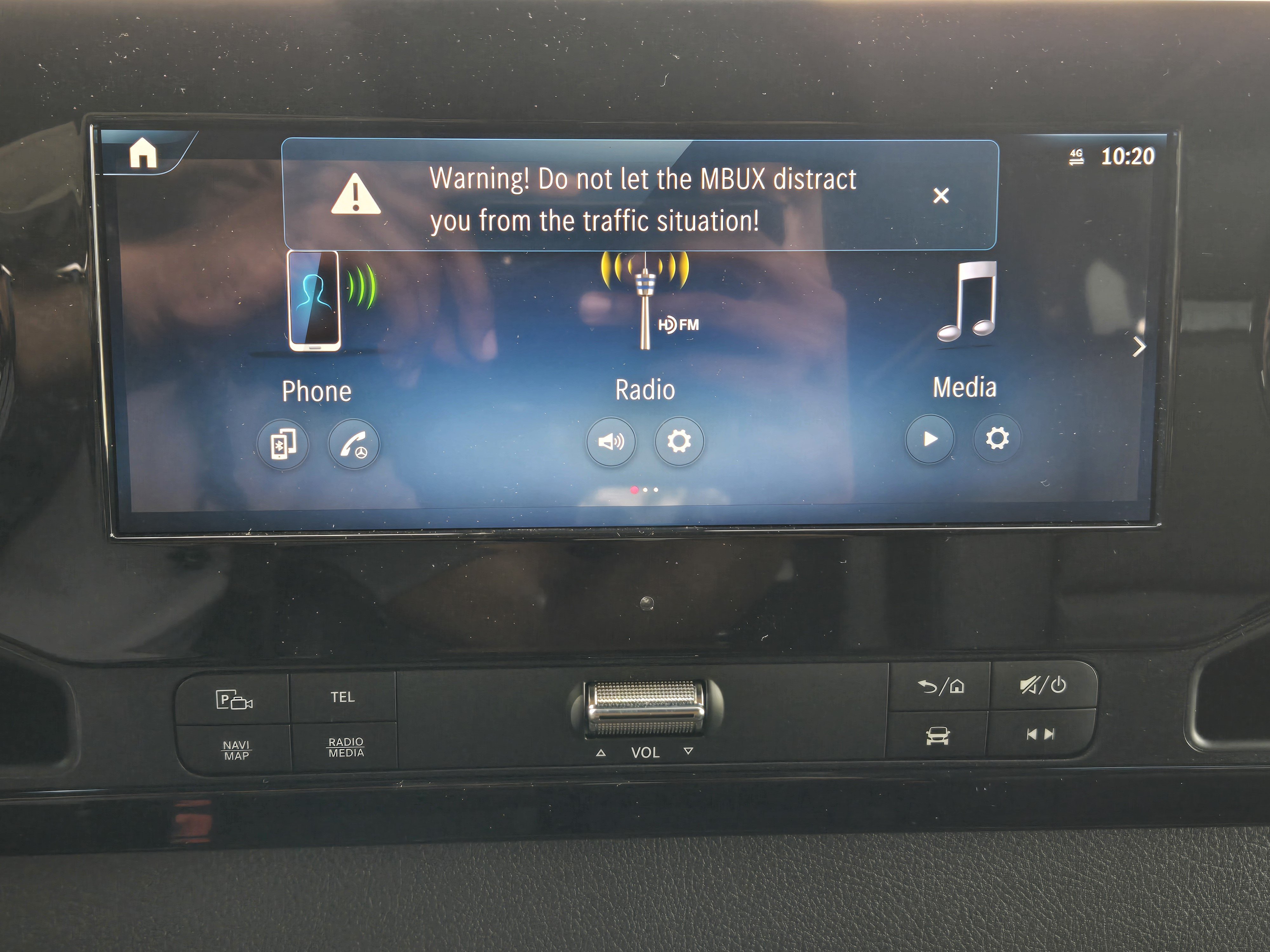 New 2026 Pebble Gray Mercedes-Benz Crew 170 WB image 13