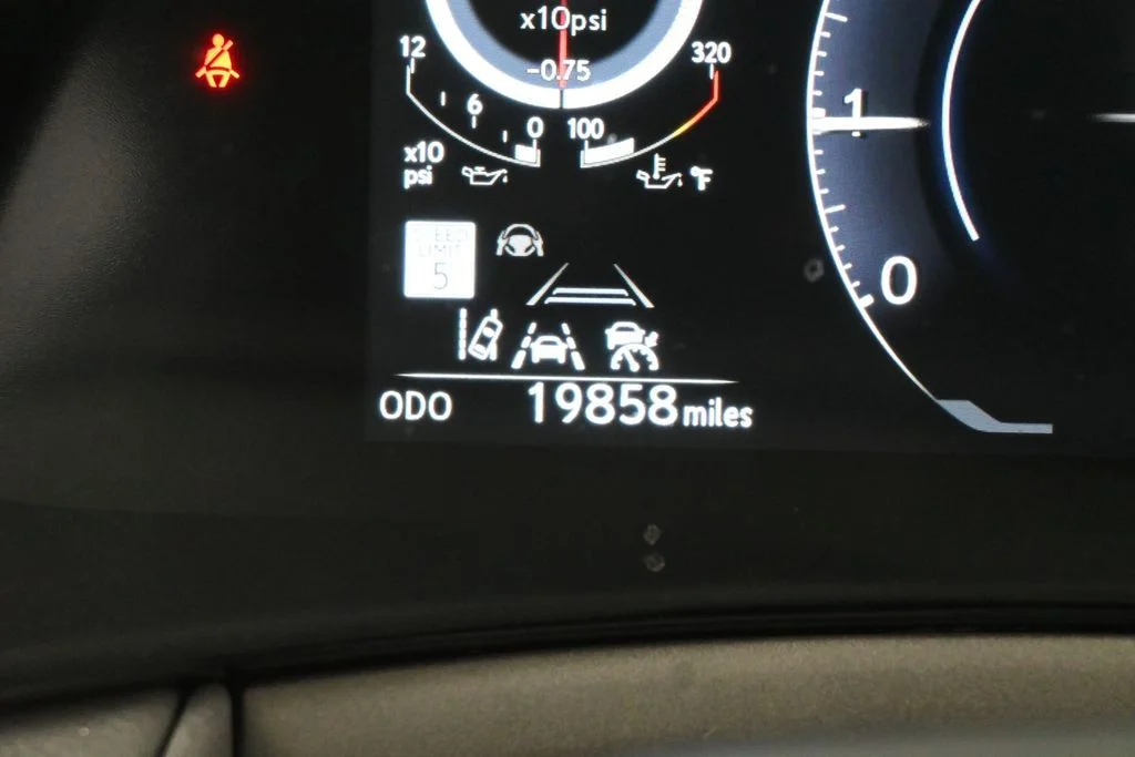Used 2024 White Lexus 350 Premium image 29