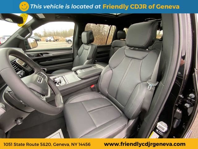 New 2026 High Gloss Black Exterior Paint Jeep Limited Reserve image 9