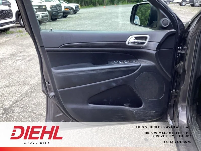 Used 2021 Gray Jeep Laredo X image 14