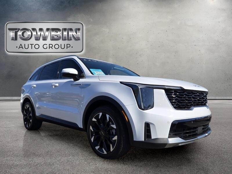 Used 2025 White Kia EX image 2