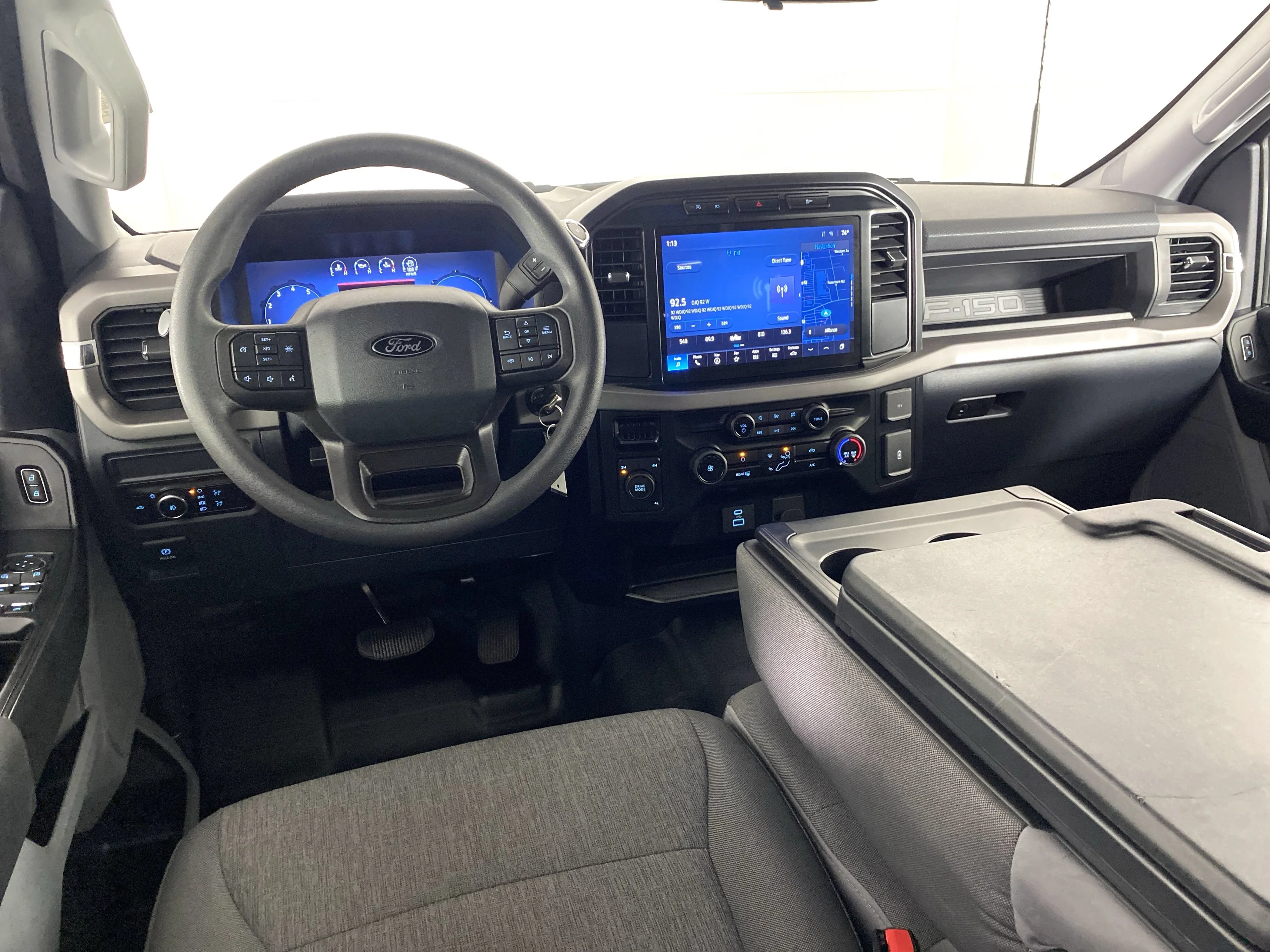 Used 2024 Black Metallic Ford XL image 18