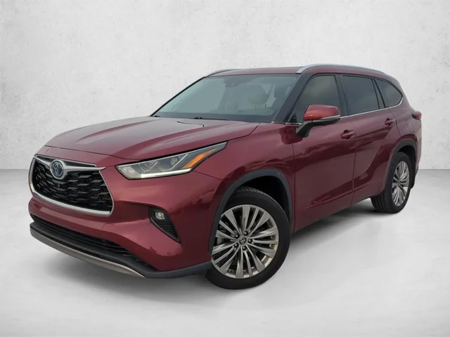 2023 Toyota Highlander Hybrid Platinum