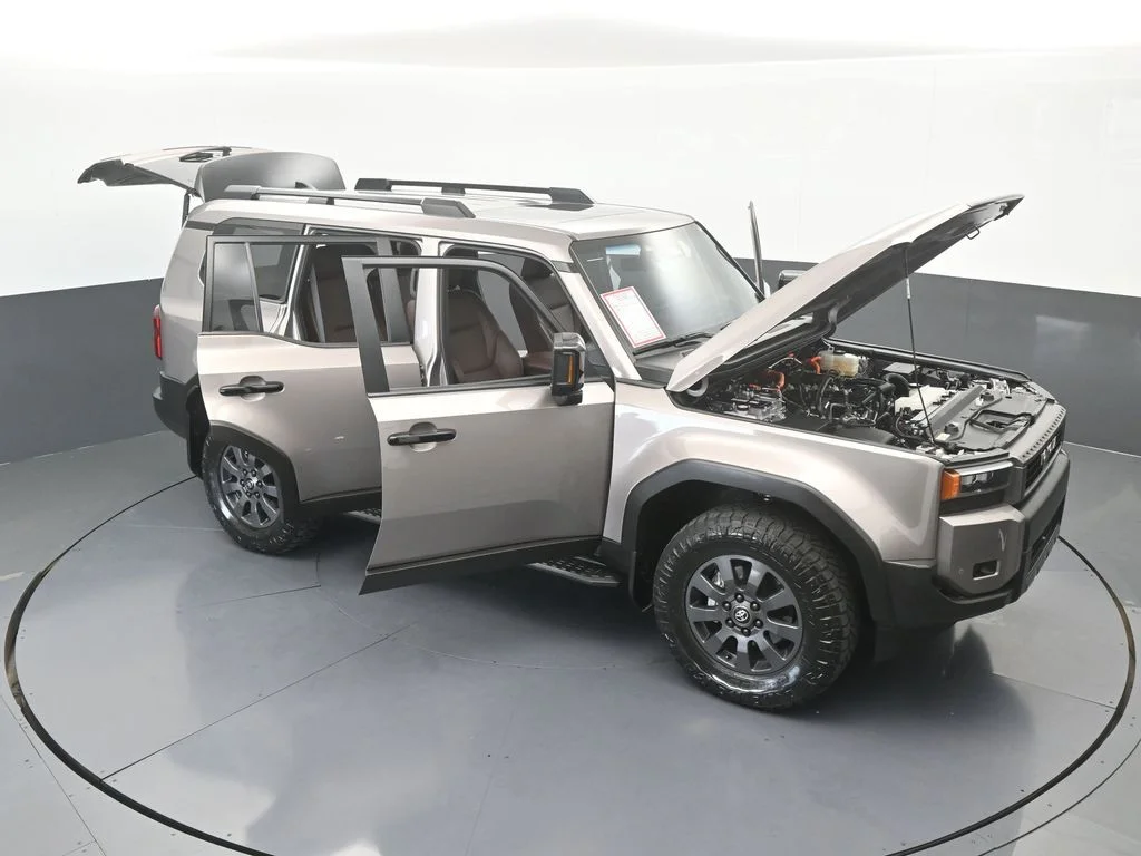 Used 2025 Meteor Toyota Base image 73