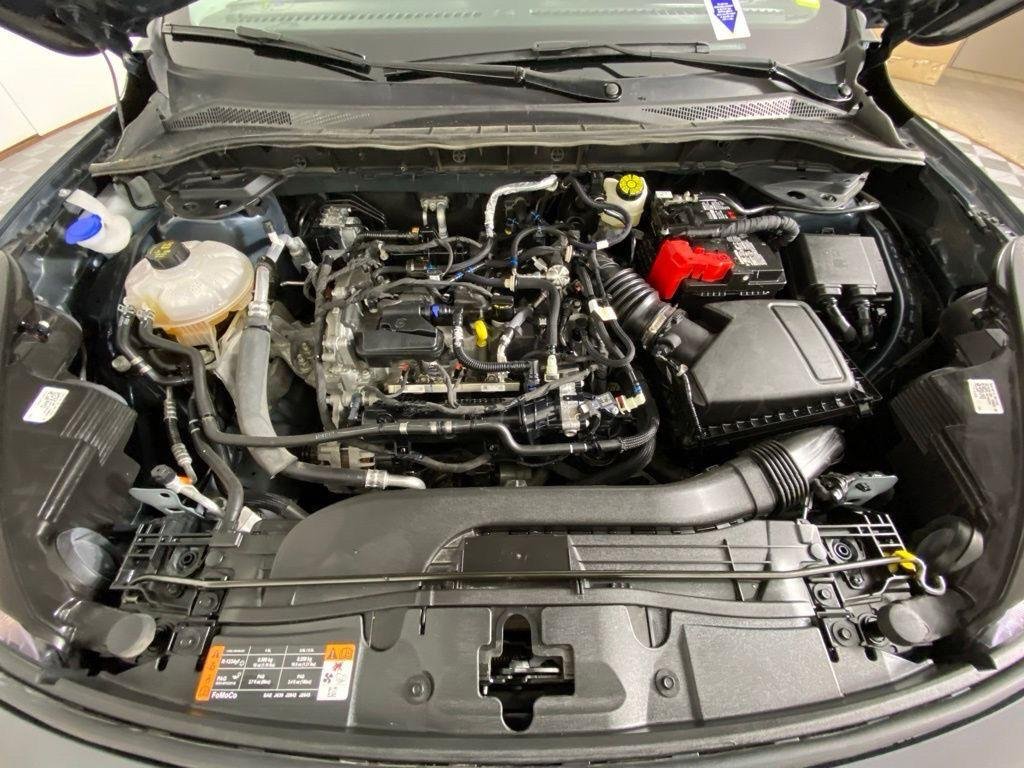 Used 2022 Stone Blue Ford SE image 20