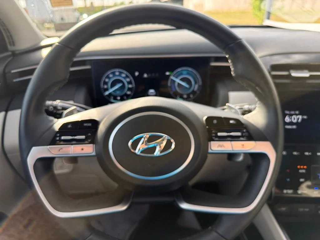 Certified Used 2024 Amazon Gray Hyundai Limited image 16