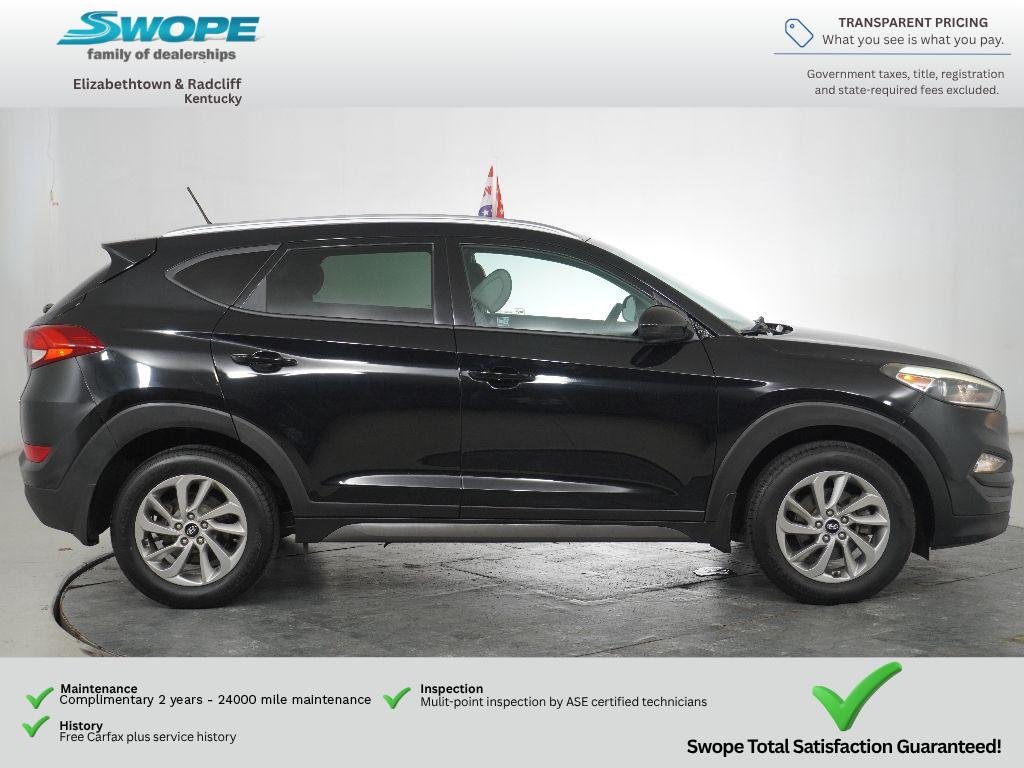 Used 2016 Ash Black Hyundai SE image 2